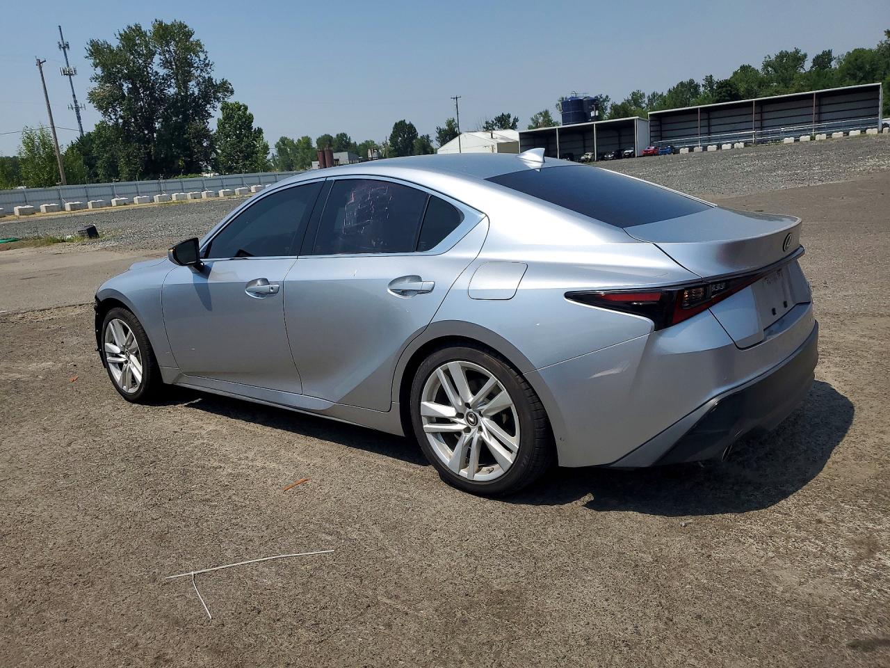 2021 LEXUS IS 300 — снимка 2