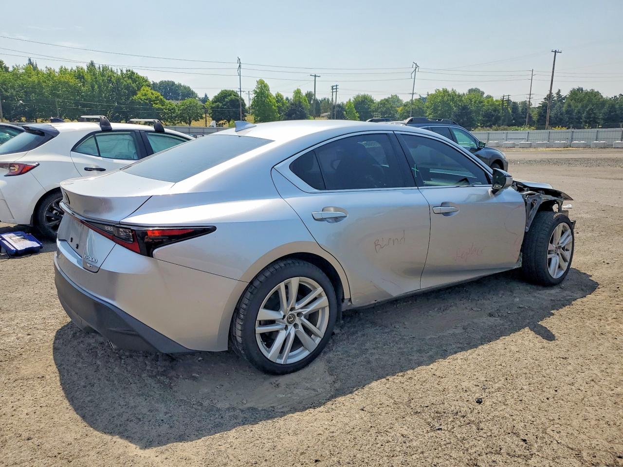 2021 LEXUS IS 300 — снимка 3