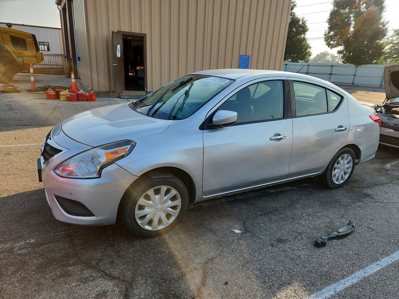 2018 NISSAN VERSA SV