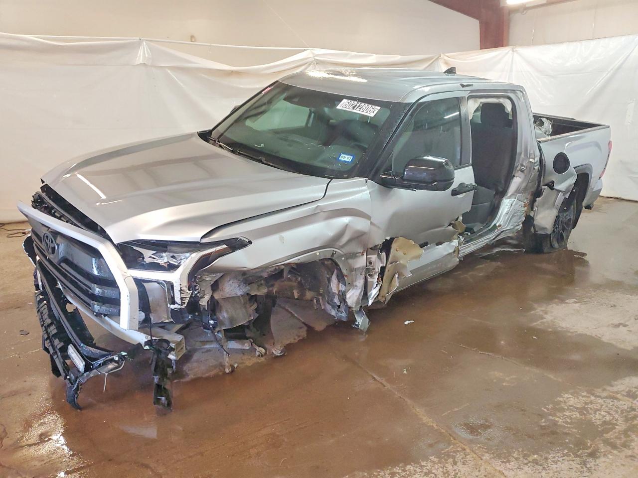 2025 TOYOTA TUNDRA SR5