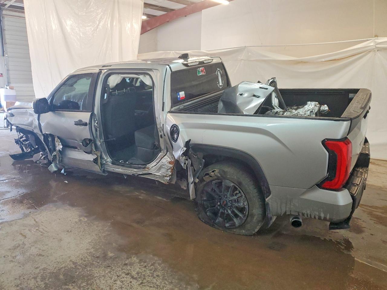 2025 TOYOTA TUNDRA SR5 — снимка 2