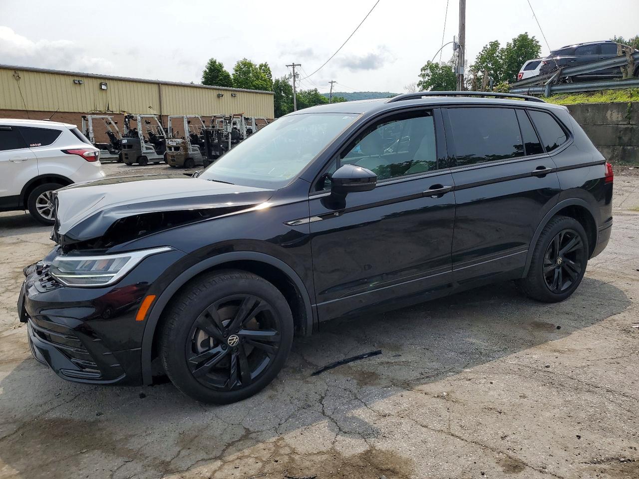 2024 VOLKSWAGEN TIGUAN SE R-LINE BLACK