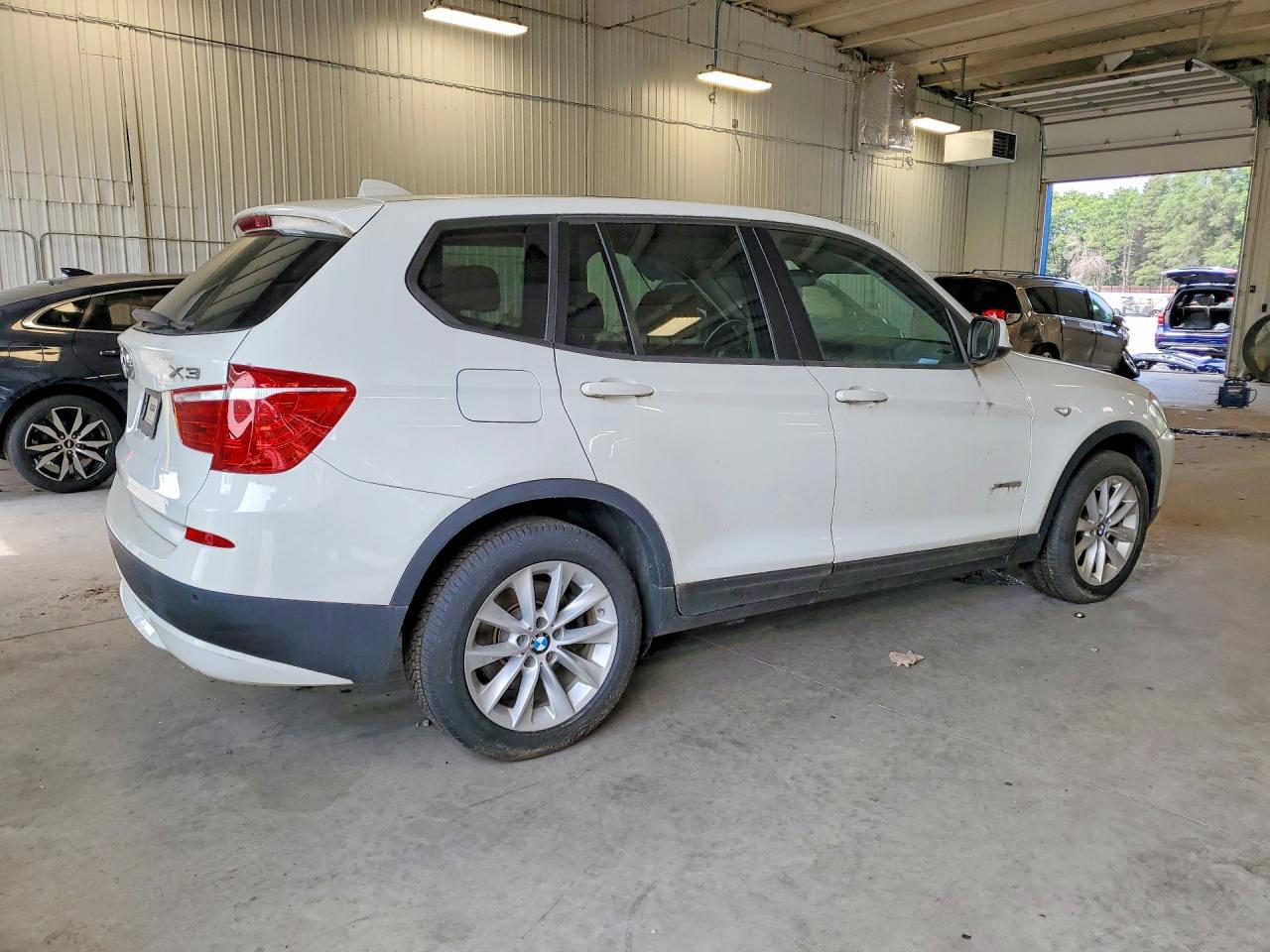 2013 BMW X3 XDRIVE28I — снимка 3