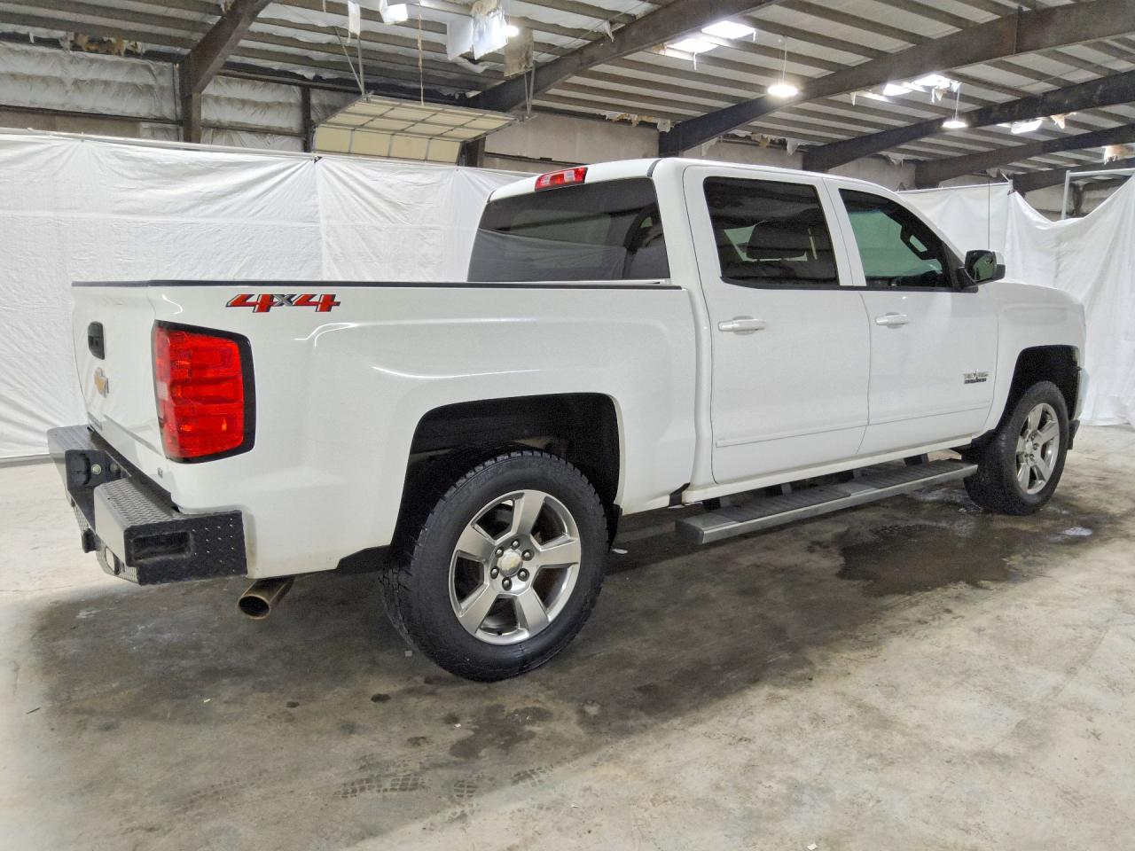 2018 CHEVROLET SILVERADO C1500 LT — снимка 3
