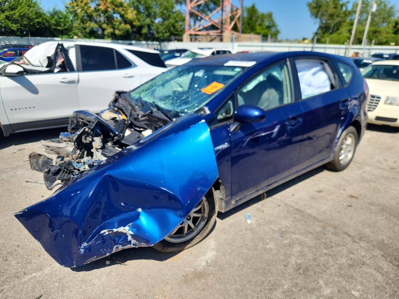 2017 TOYOTA PRIUS V THREE