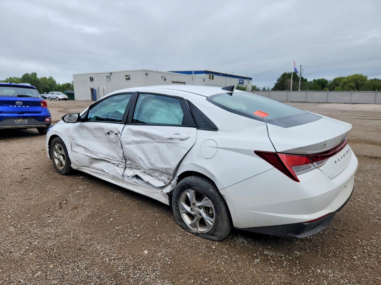 2023 HYUNDAI ELANTRA SEL — снимка 2