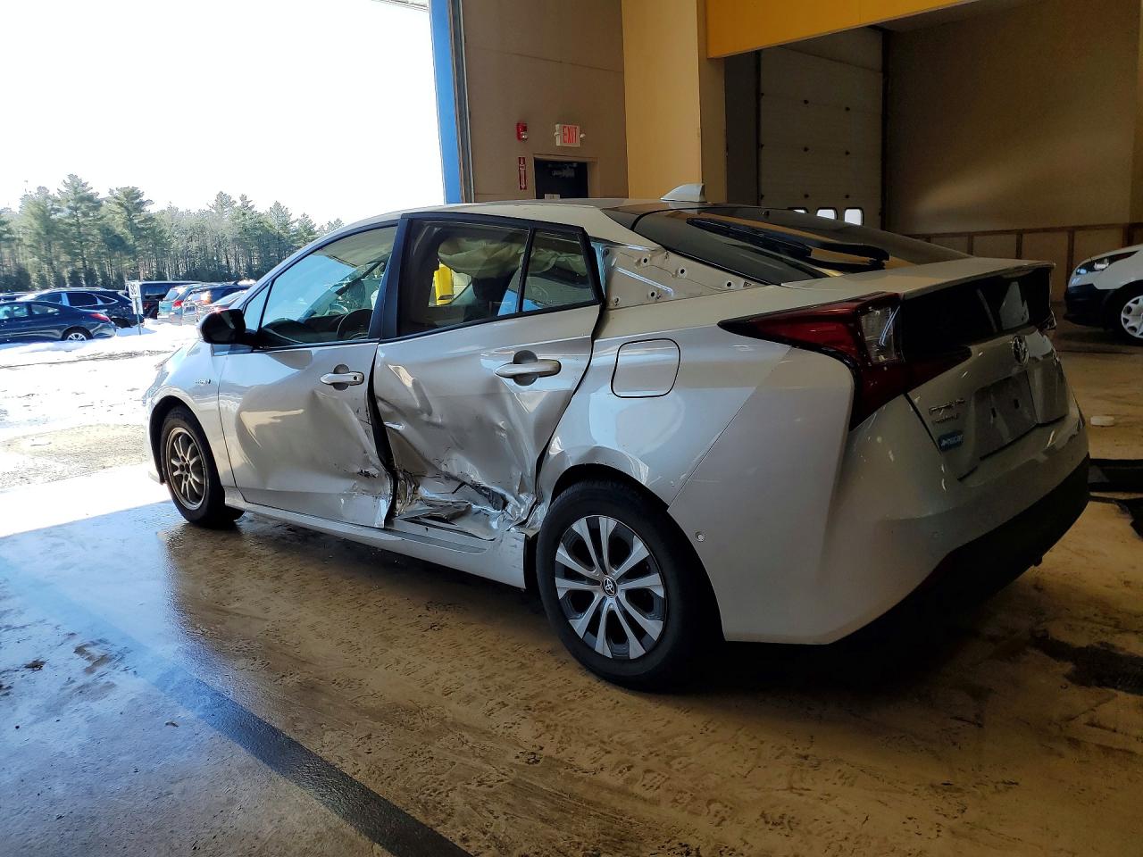 2022 TOYOTA PRIUS LE AWD-E — снимка 2
