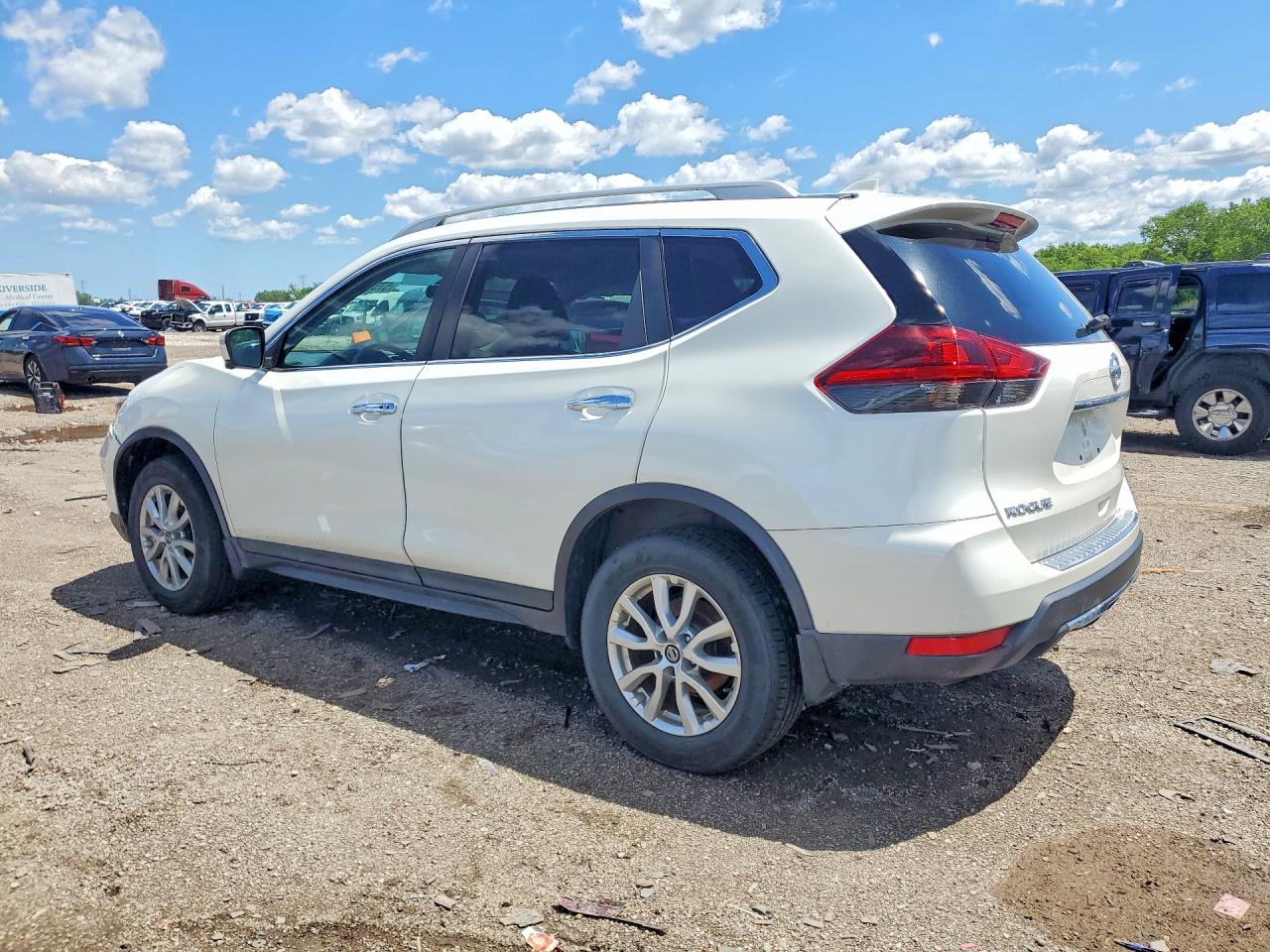 2018 NISSAN ROGUE SV — снимка 2