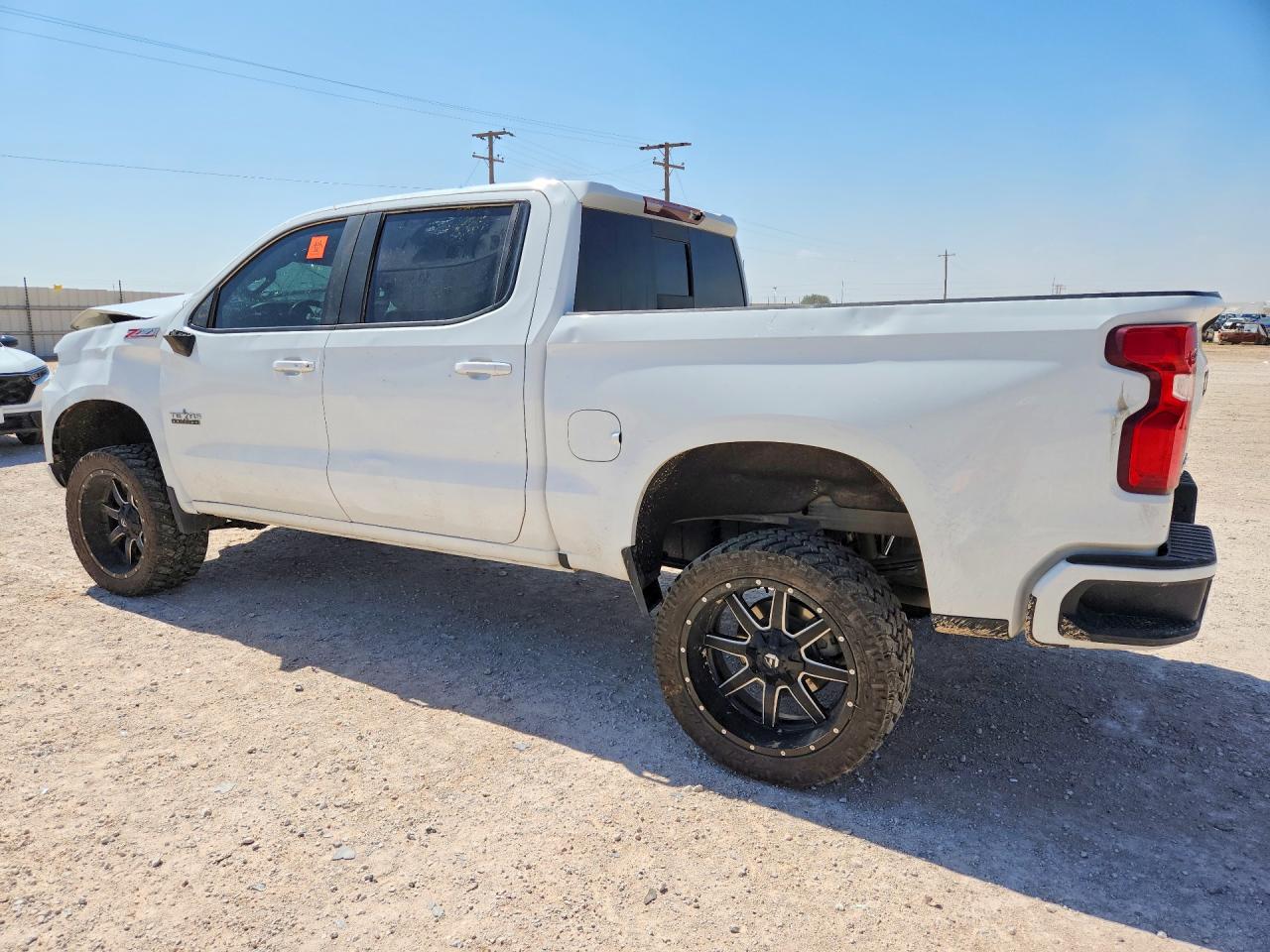 2021 CHEVROLET SILVERADO K1500 RST — снимка 2
