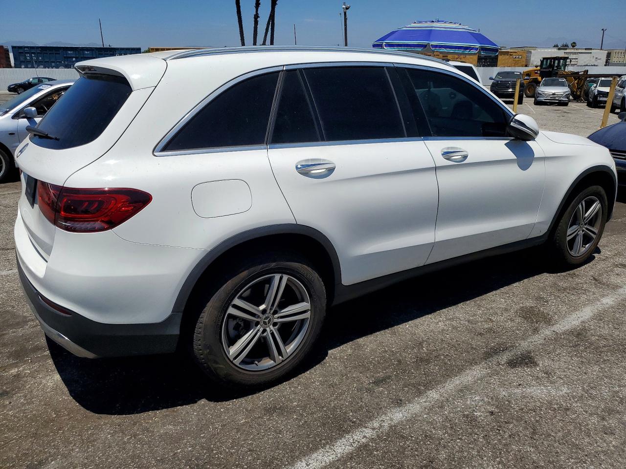 2020 MERCEDES-BENZ GLC 300 — снимка 3