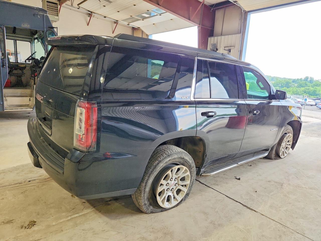 2017 GMC YUKON SLT — снимка 3