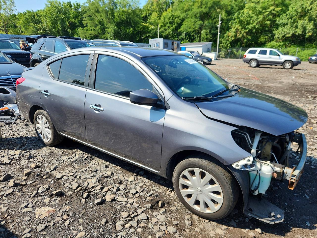 2018 NISSAN VERSA SV — снимка 4