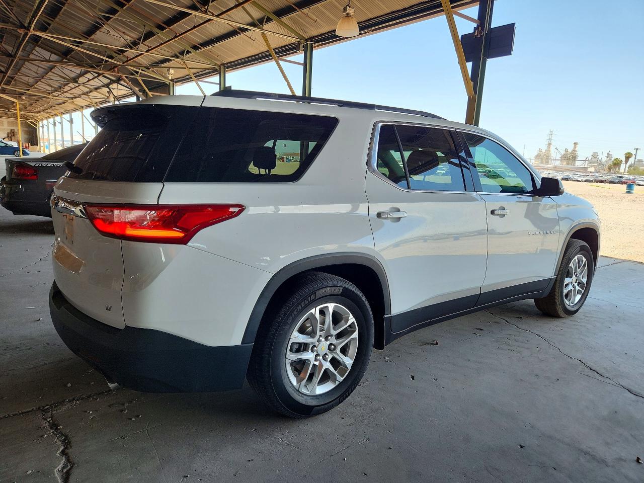2021 CHEVROLET TRAVERSE LT — снимка 3