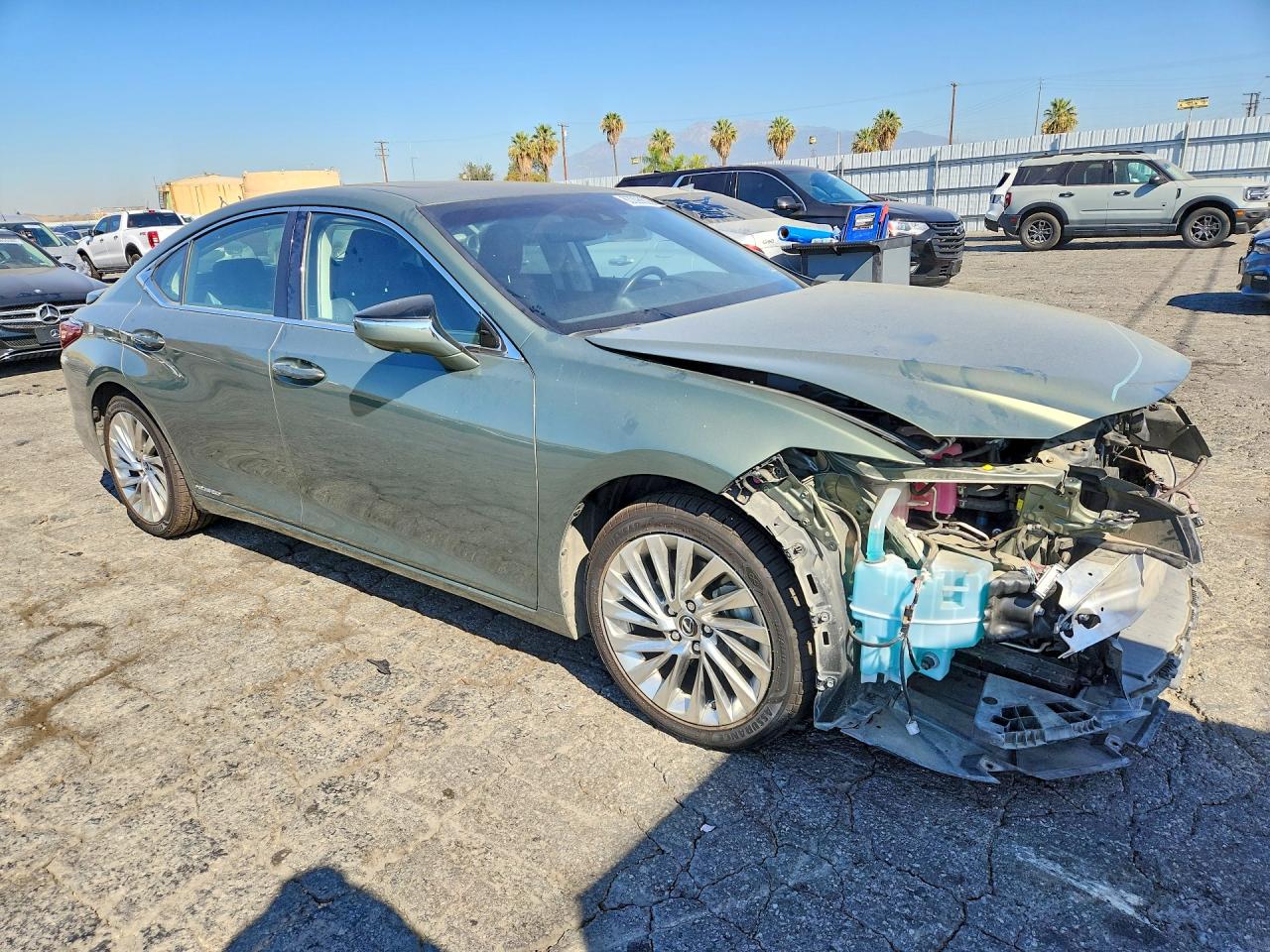 2019 LEXUS ES 300H — снимка 4
