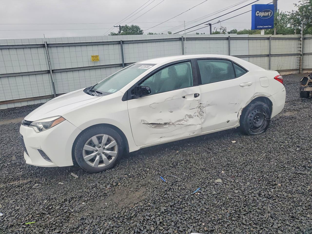 2016 TOYOTA COROLLA LE