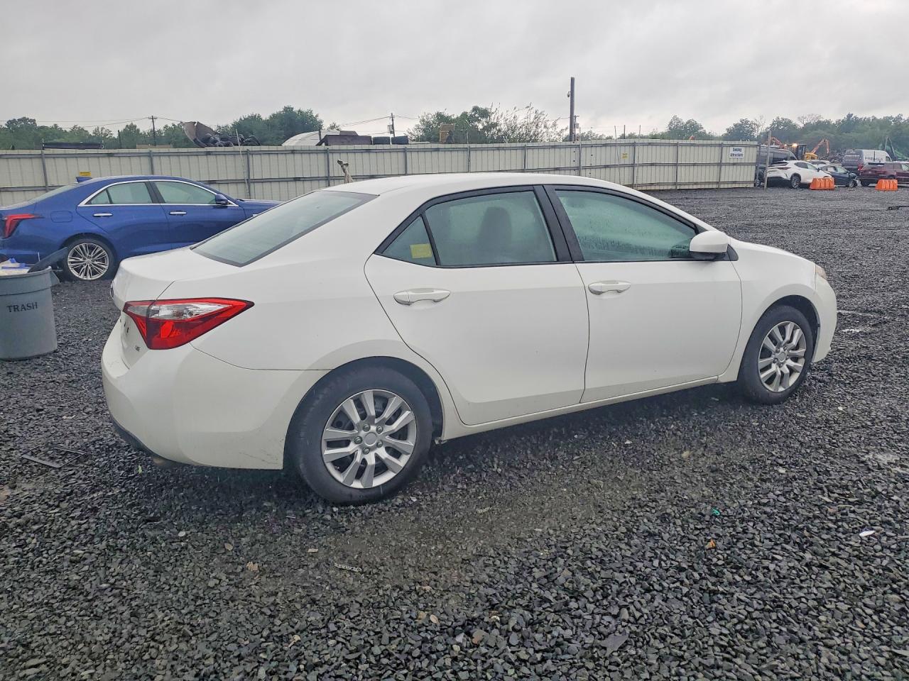 2016 TOYOTA COROLLA LE — снимка 3
