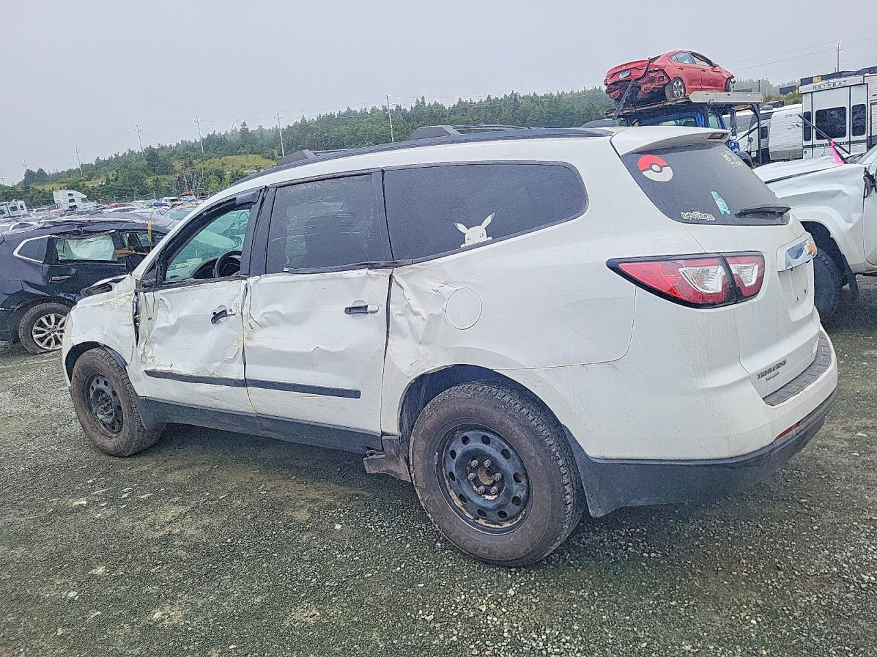 2017 CHEVROLET TRAVERSE LS — снимка 2