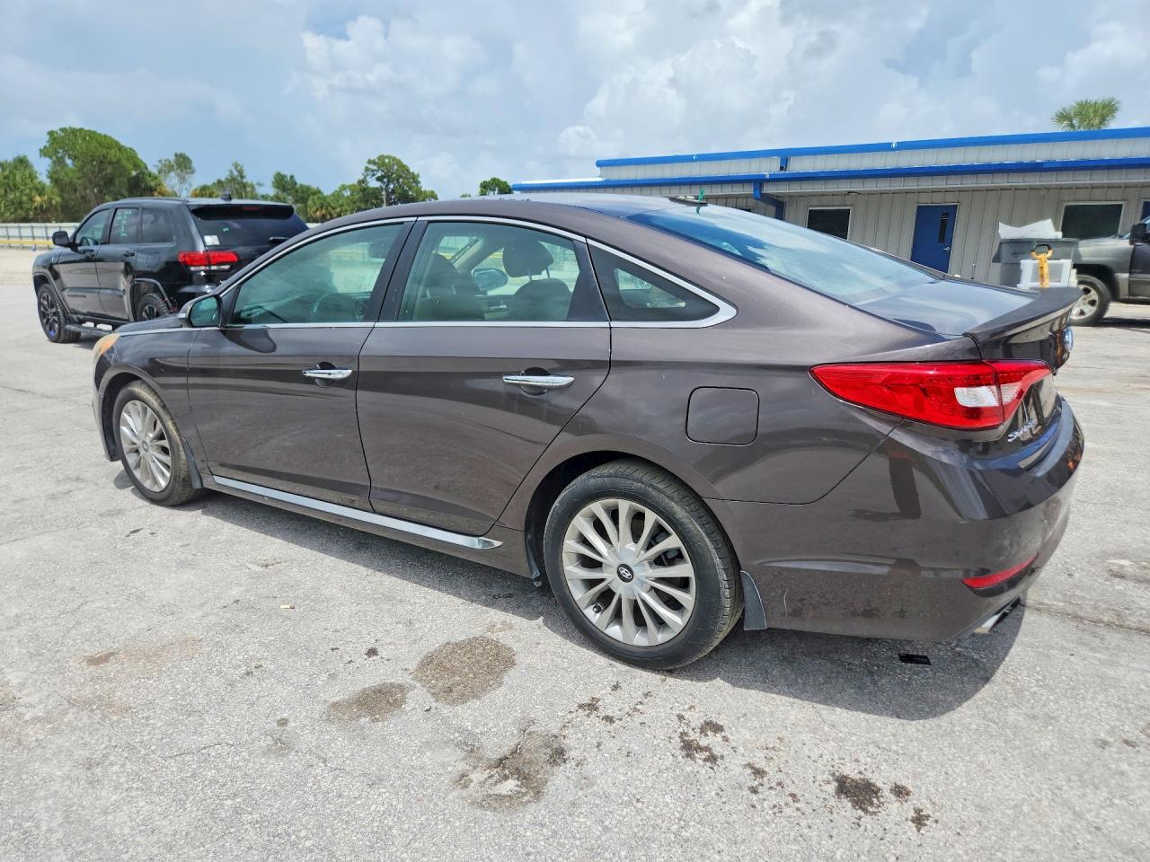 2015 HYUNDAI SONATA LIMITED — снимка 2