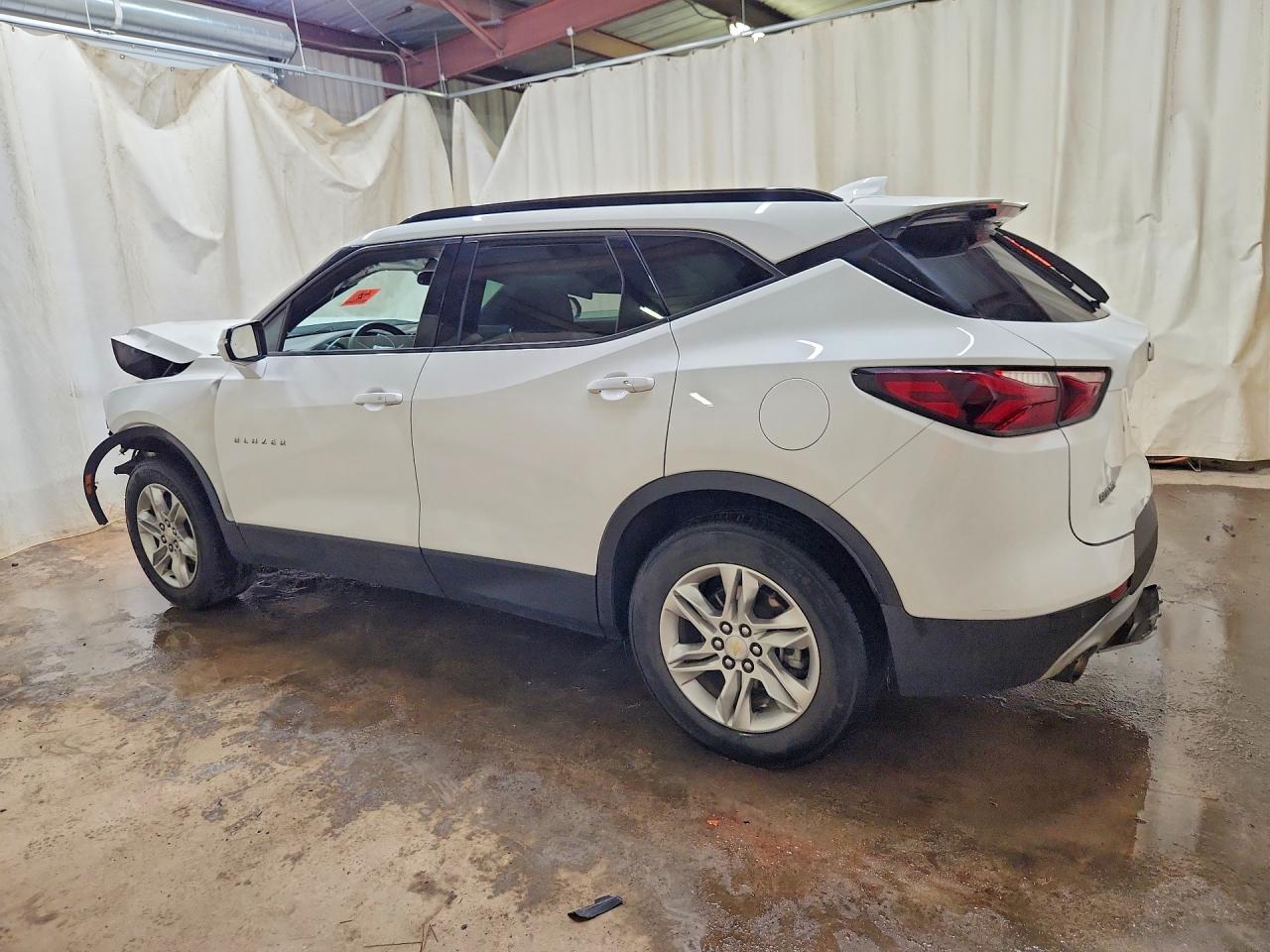 2021 CHEVROLET BLAZER 1LT — снимка 2