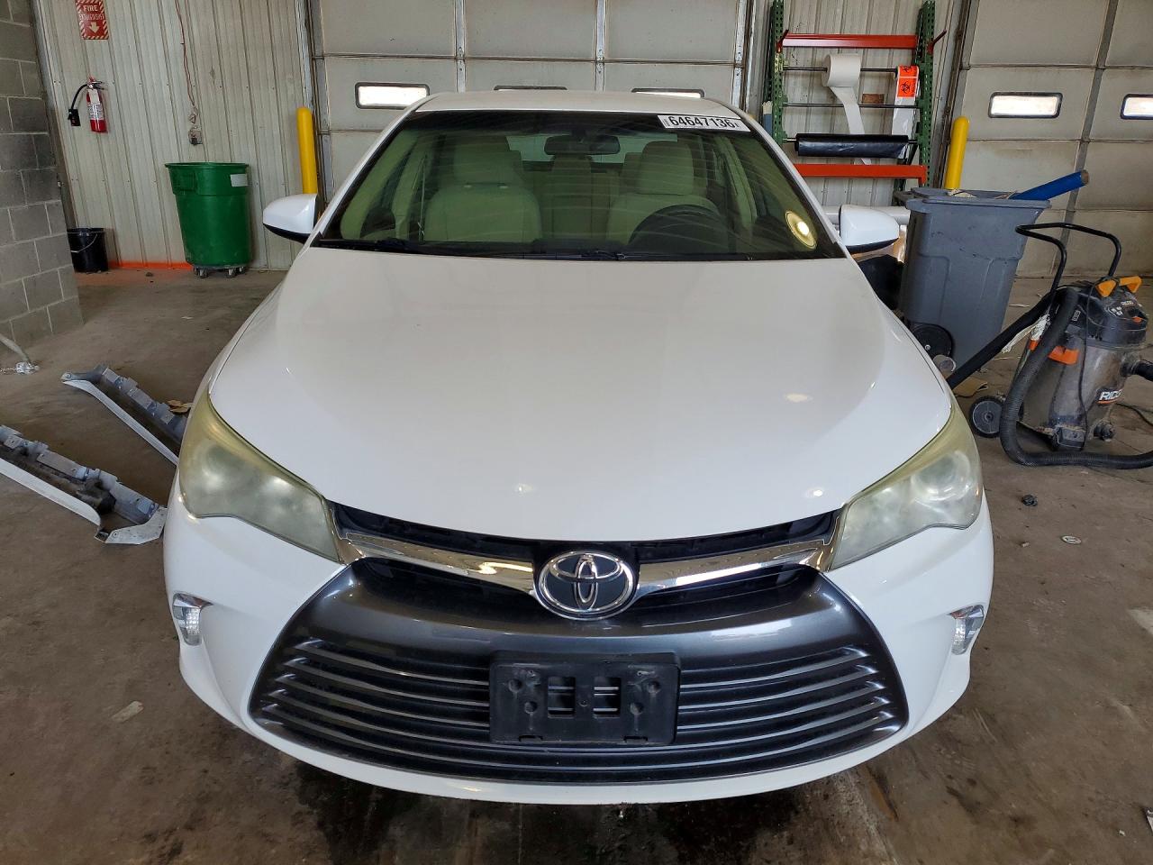 2015 TOYOTA CAMRY LE — снимка 5