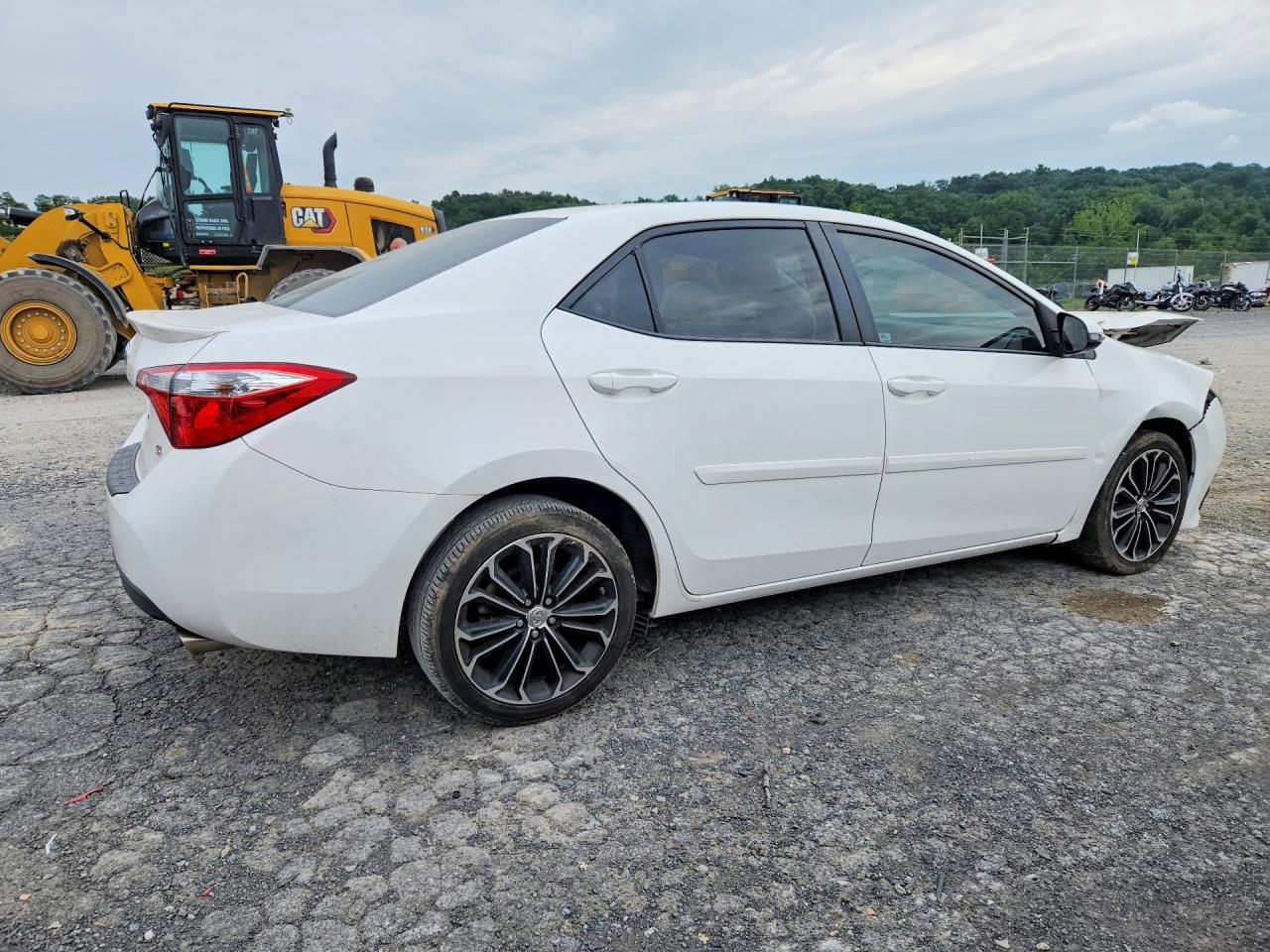2015 TOYOTA COROLLA S PLUS — снимка 3