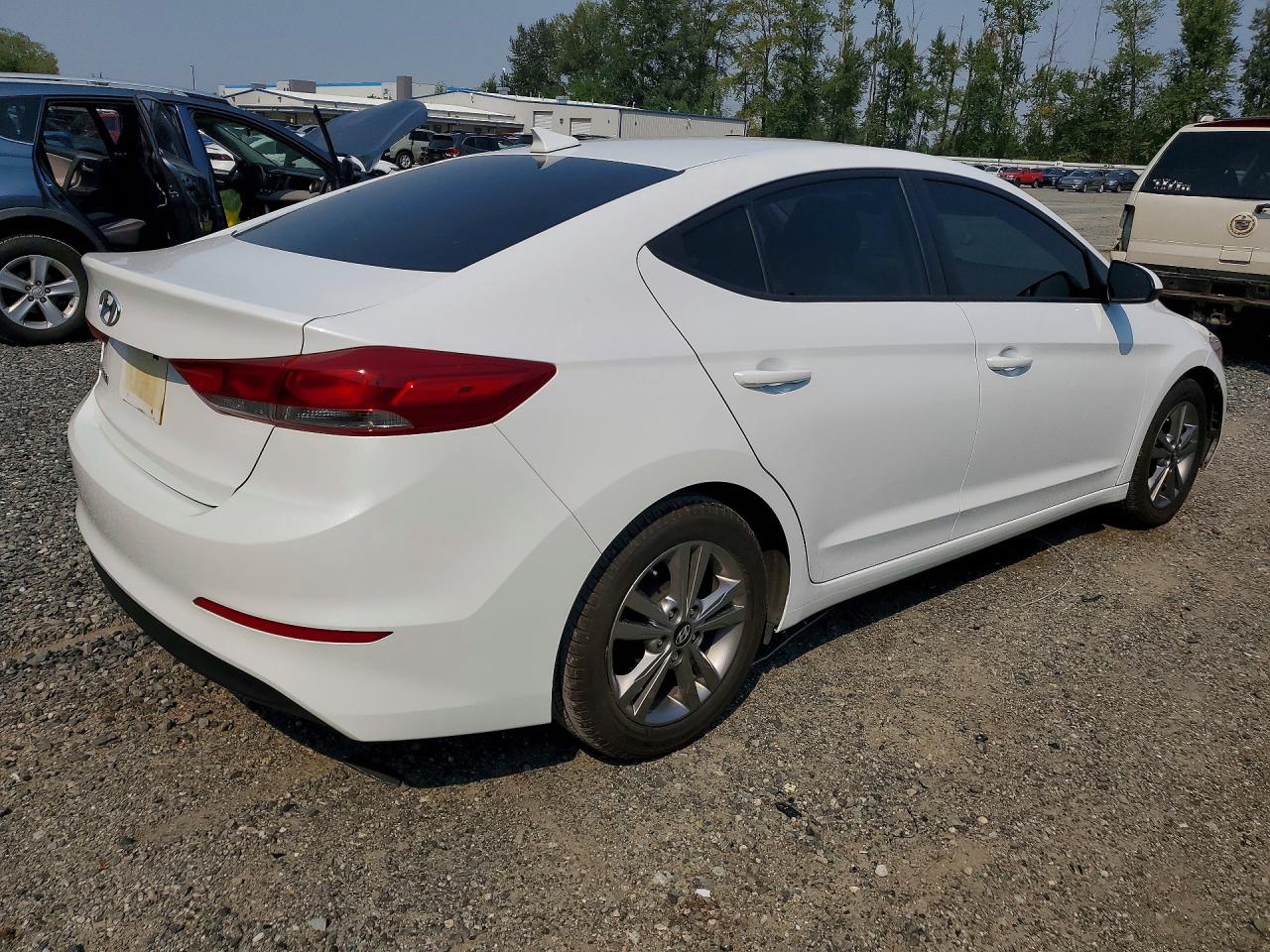 2017 HYUNDAI ELANTRA SE — снимка 3