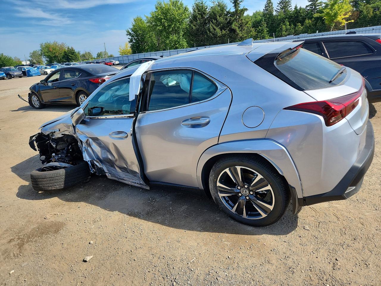 2026 LEXUS UX 300H BASE — снимка 2