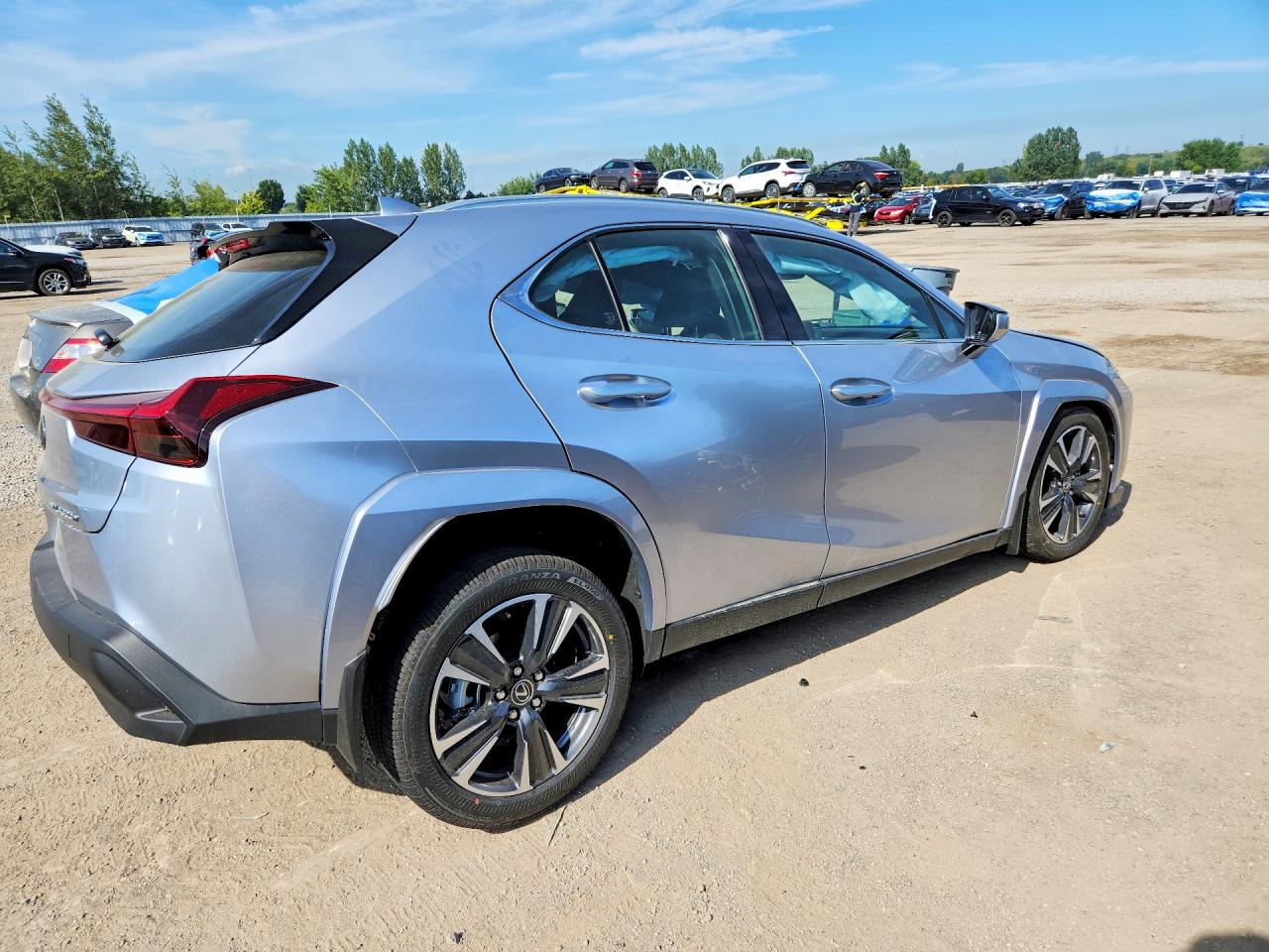 2026 LEXUS UX 300H BASE — снимка 3