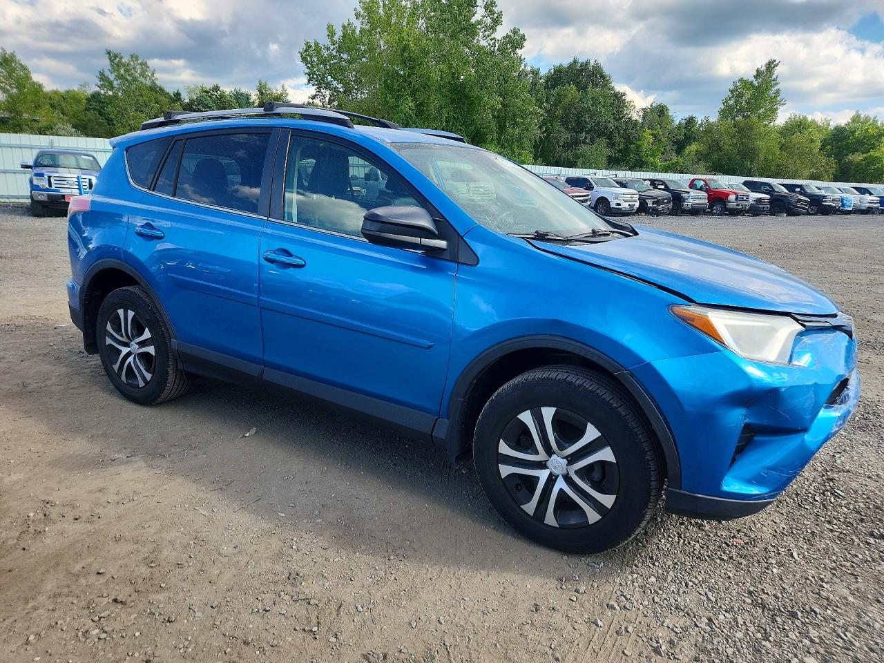 2017 TOYOTA RAV4 LE — снимка 4
