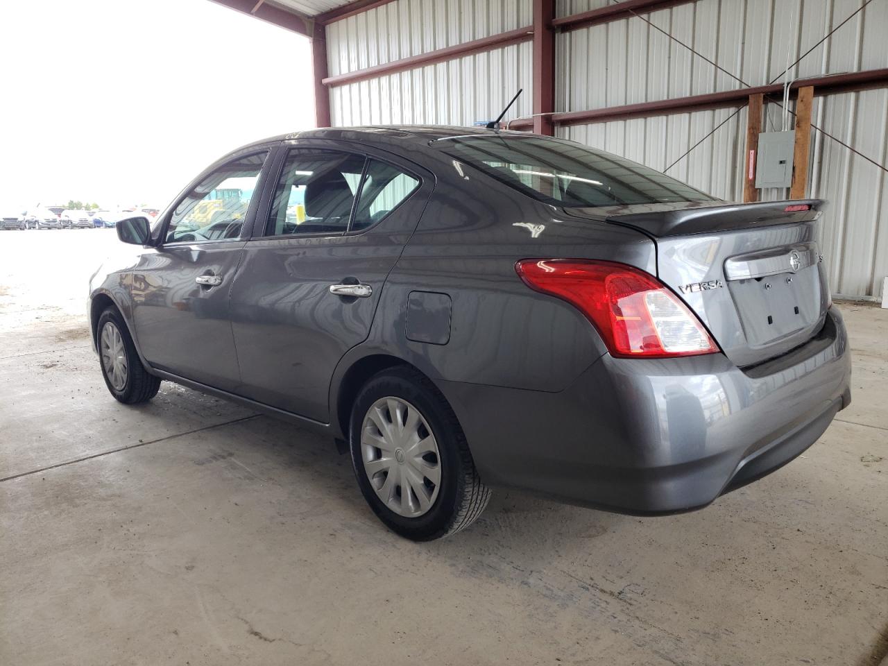 2019 NISSAN VERSA S — снимка 2