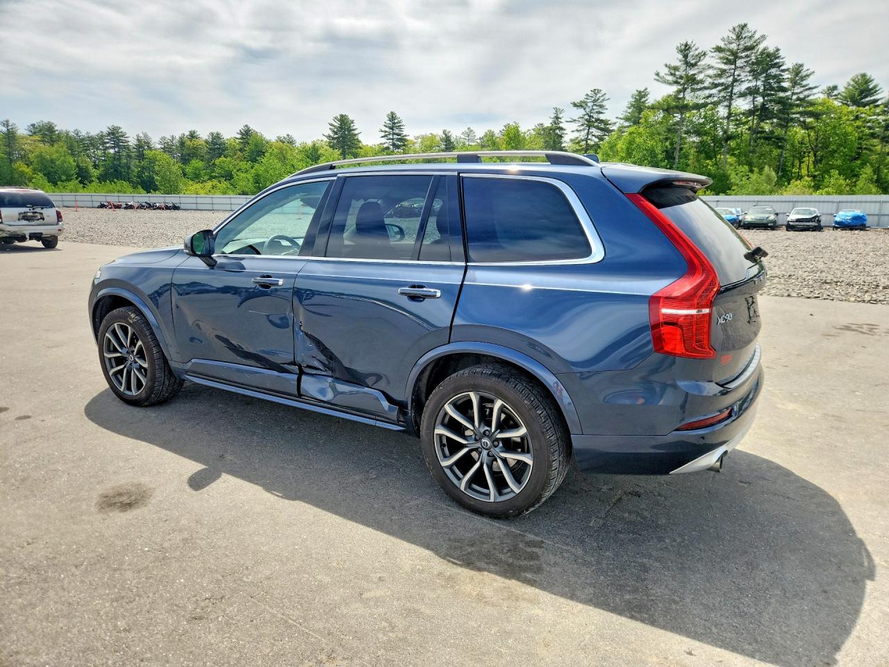 2019 VOLVO XC90 T5 MOMENTUM — снимка 2