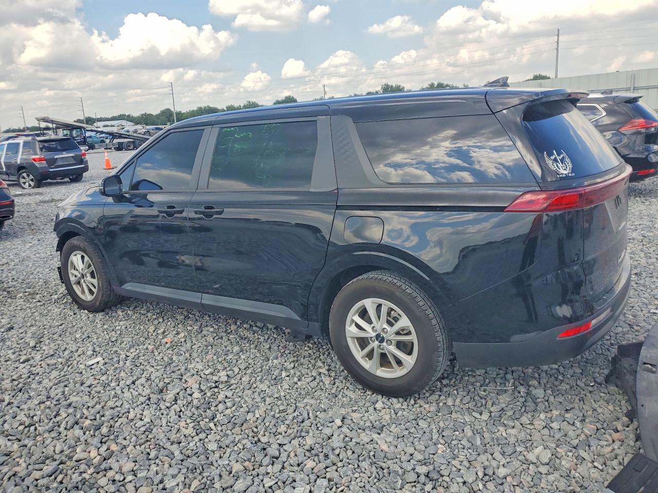 2022 KIA CARNIVAL LX — снимка 2