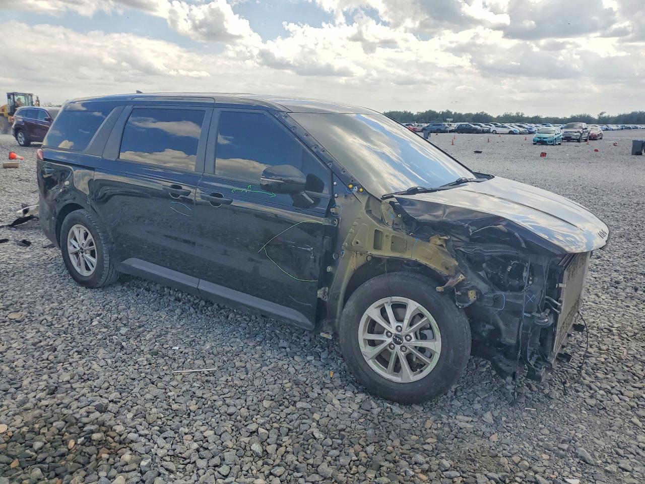 2022 KIA CARNIVAL LX — снимка 4