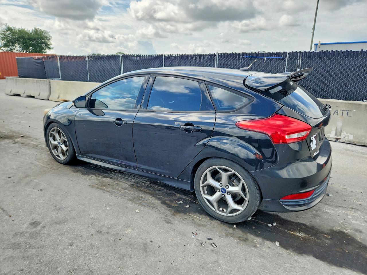 2017 FORD FOCUS ST — снимка 2
