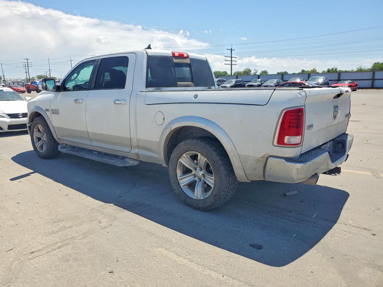 2017 RAM 1500 LARAMIE — снимка 2