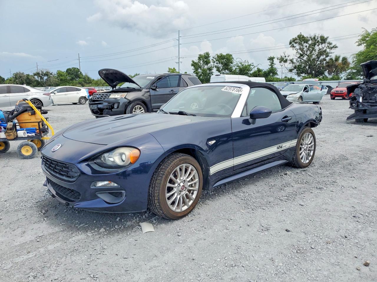 2018 FIAT 124 SPIDER CLASSICA