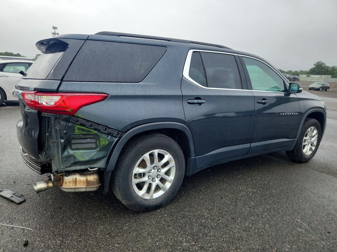 2021 CHEVROLET TRAVERSE LT — снимка 3
