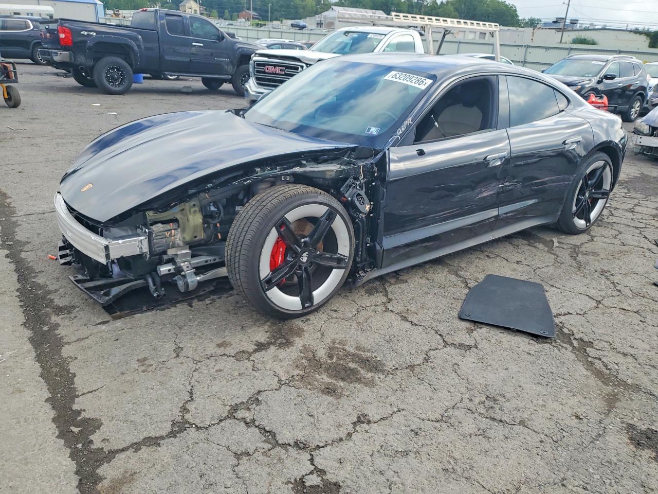 2025 PORSCHE TAYCAN 4S