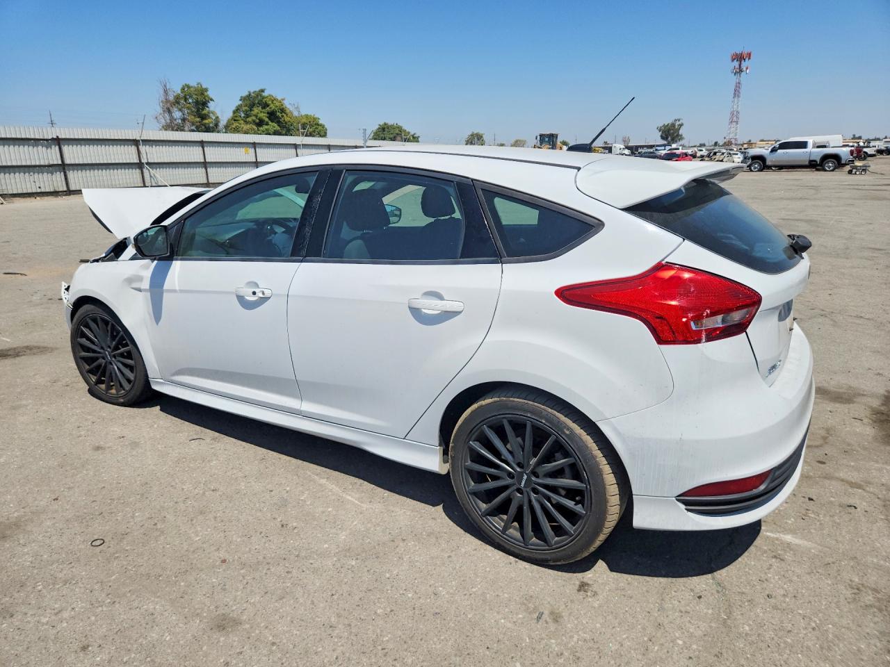 2017 FORD FOCUS ST — снимка 2