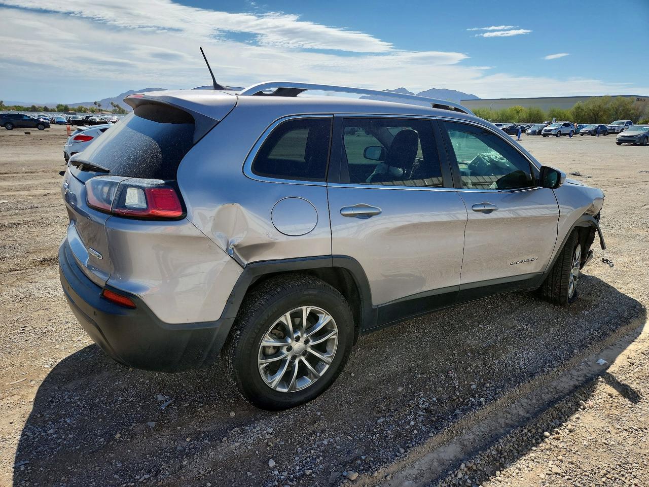 2019 JEEP CHEROKEE LATITUDE PLUS — снимка 3