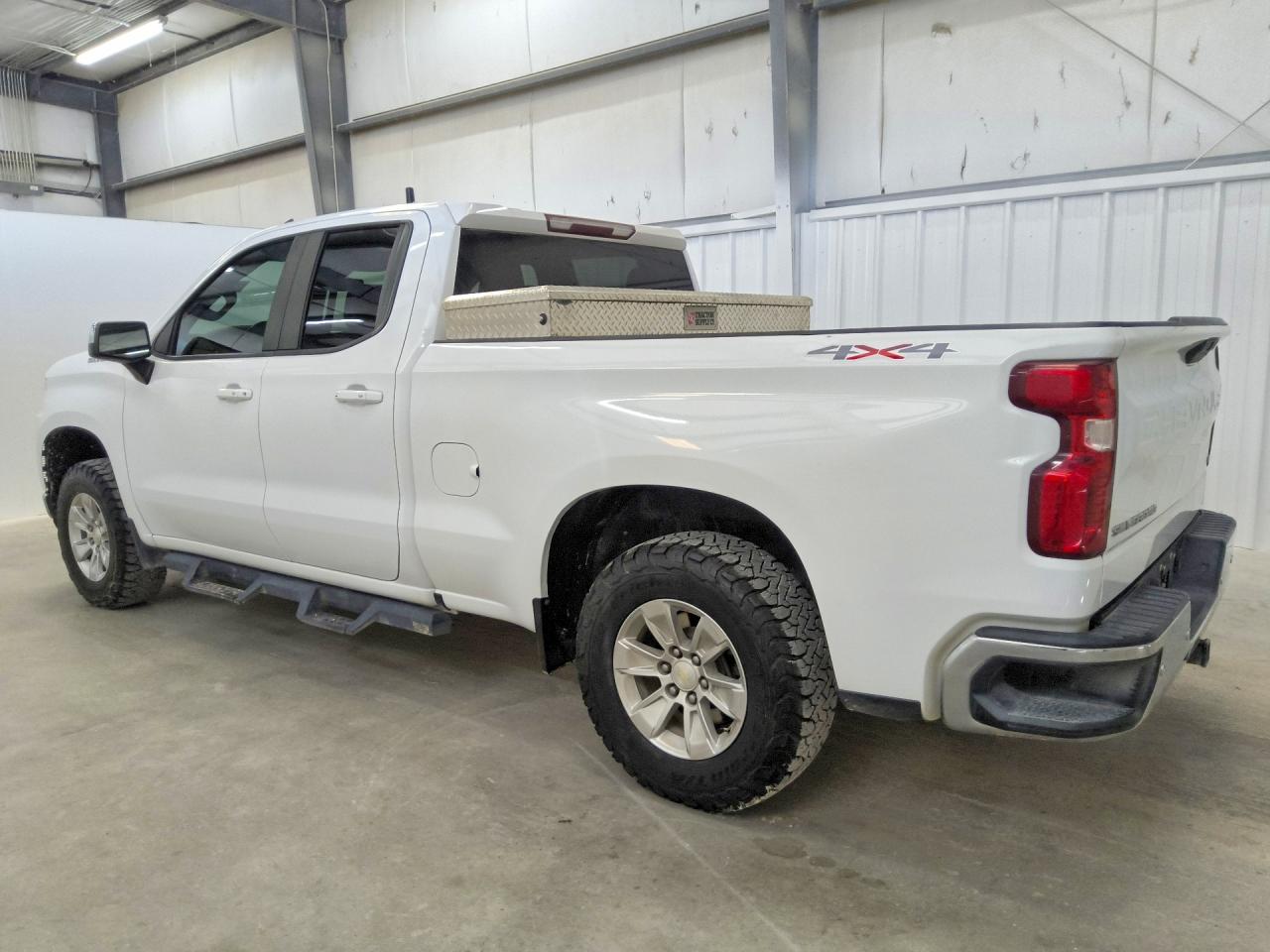 2019 CHEVROLET SILVERADO K1500 LT — снимка 2