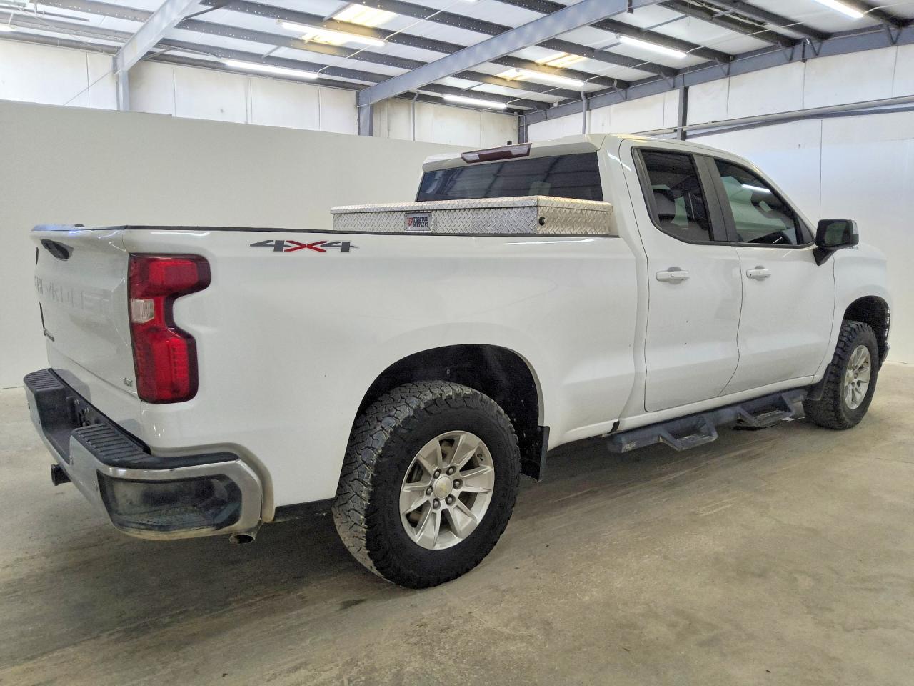 2019 CHEVROLET SILVERADO K1500 LT — снимка 3