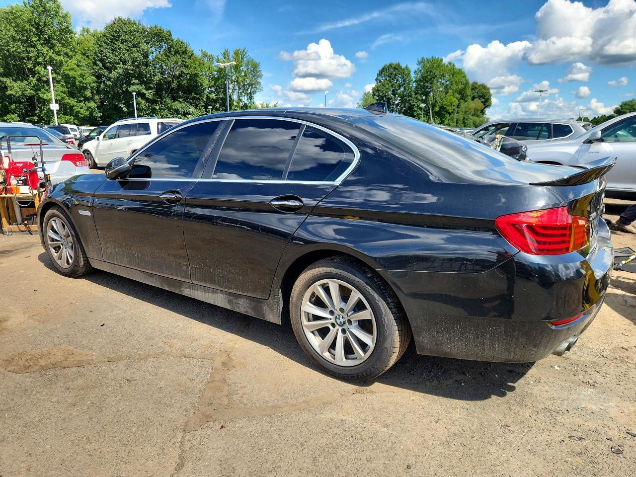 2014 BMW 528 XI — снимка 2