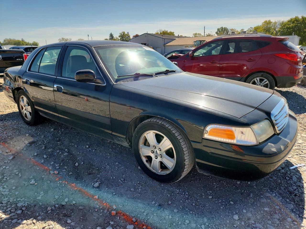 2011 FORD CROWN VICTORIA LX — снимка 4