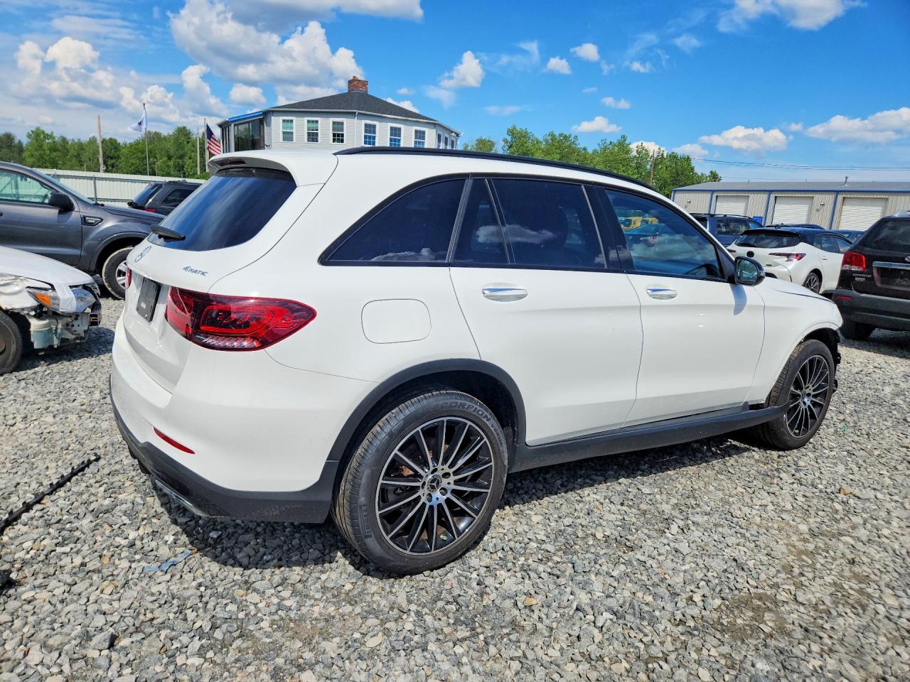 2020 MERCEDES-BENZ GLC 300 4MATIC — снимка 3
