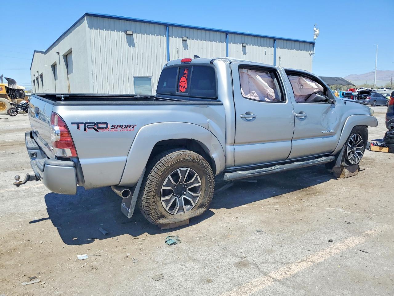 2015 TOYOTA TACOMA V6 — снимка 3