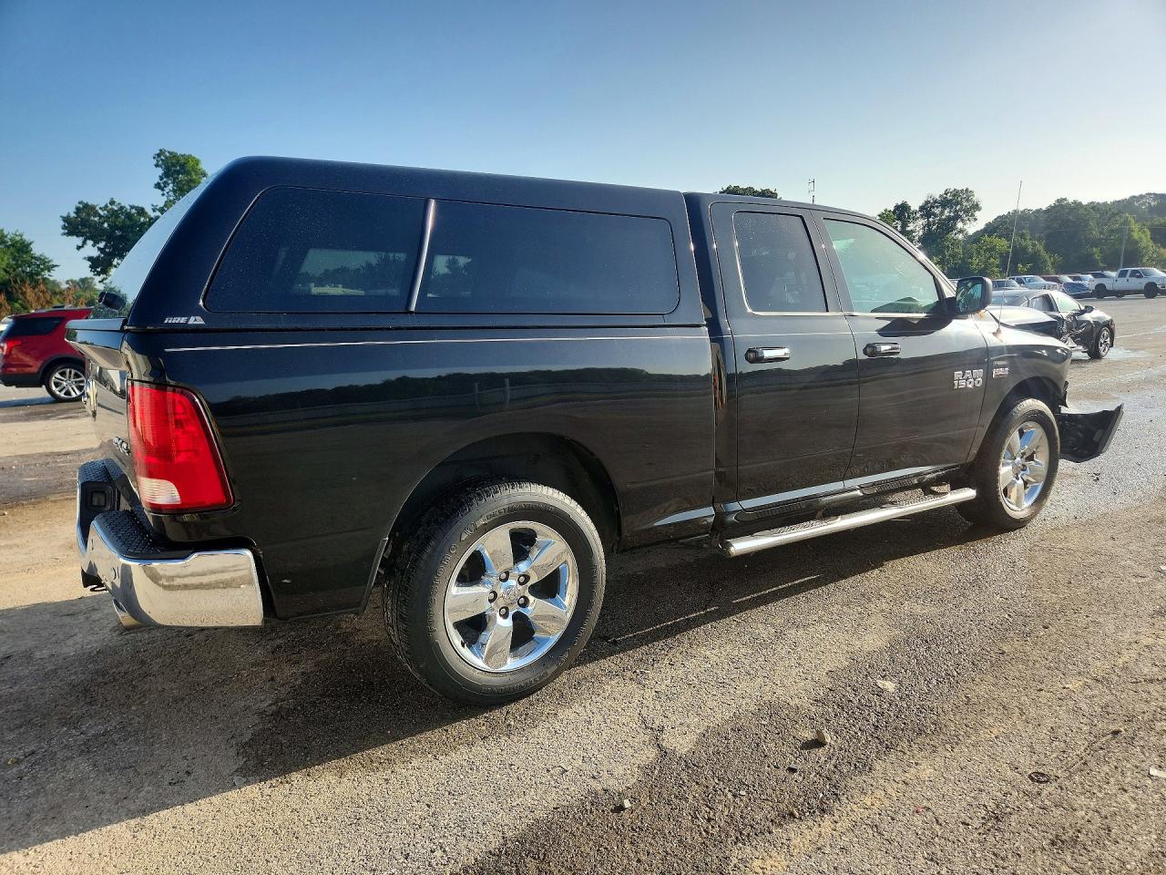 2017 RAM 1500 SLT — снимка 3