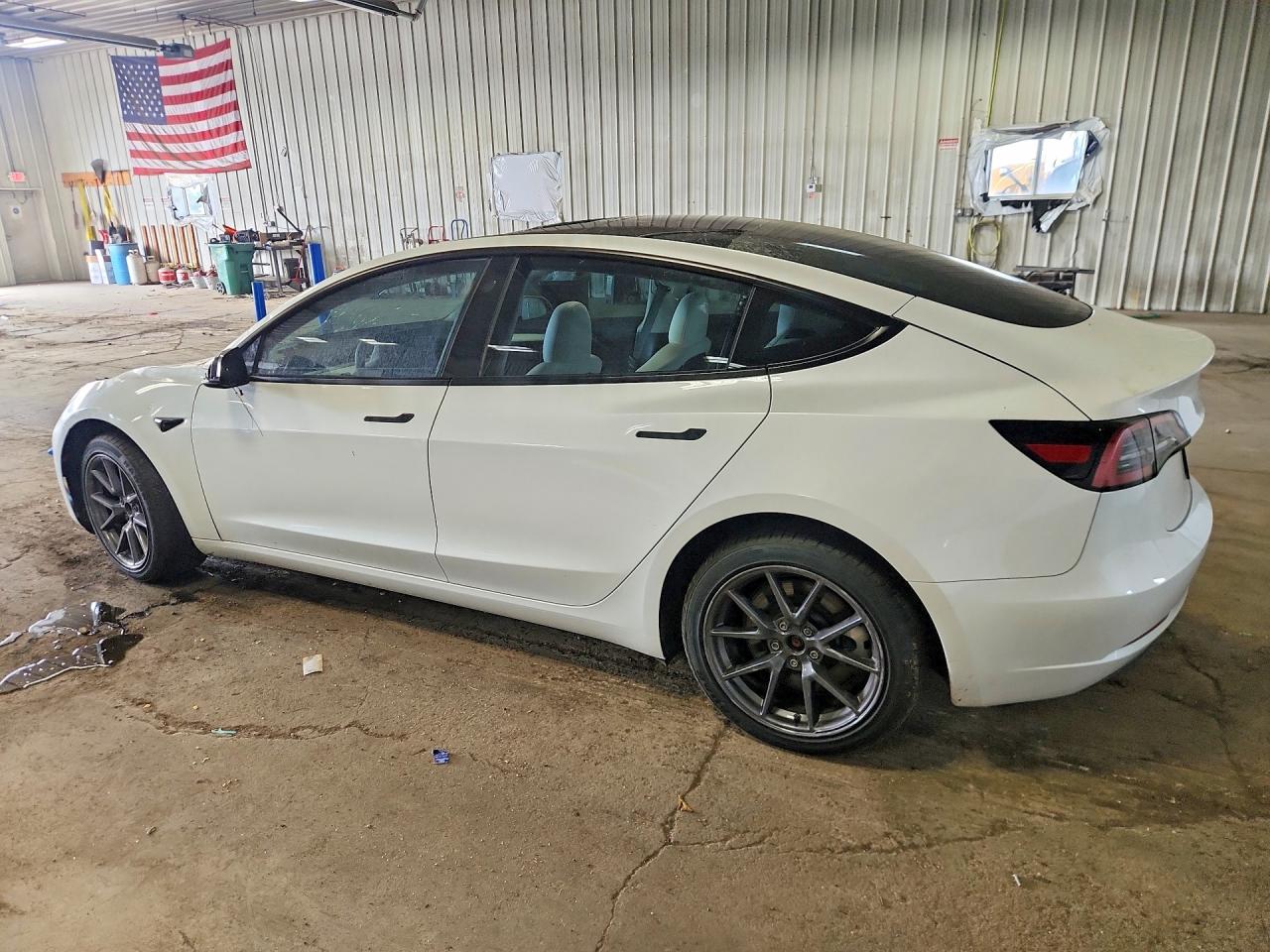 2023 TESLA MODEL 3 — снимка 2