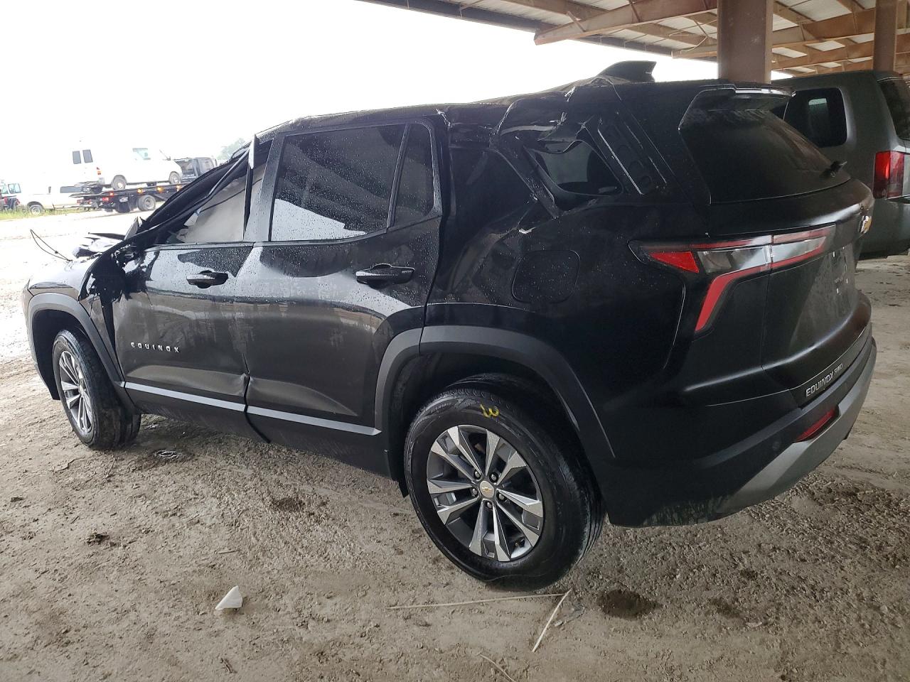 2025 CHEVROLET EQUINOX LT — снимка 2