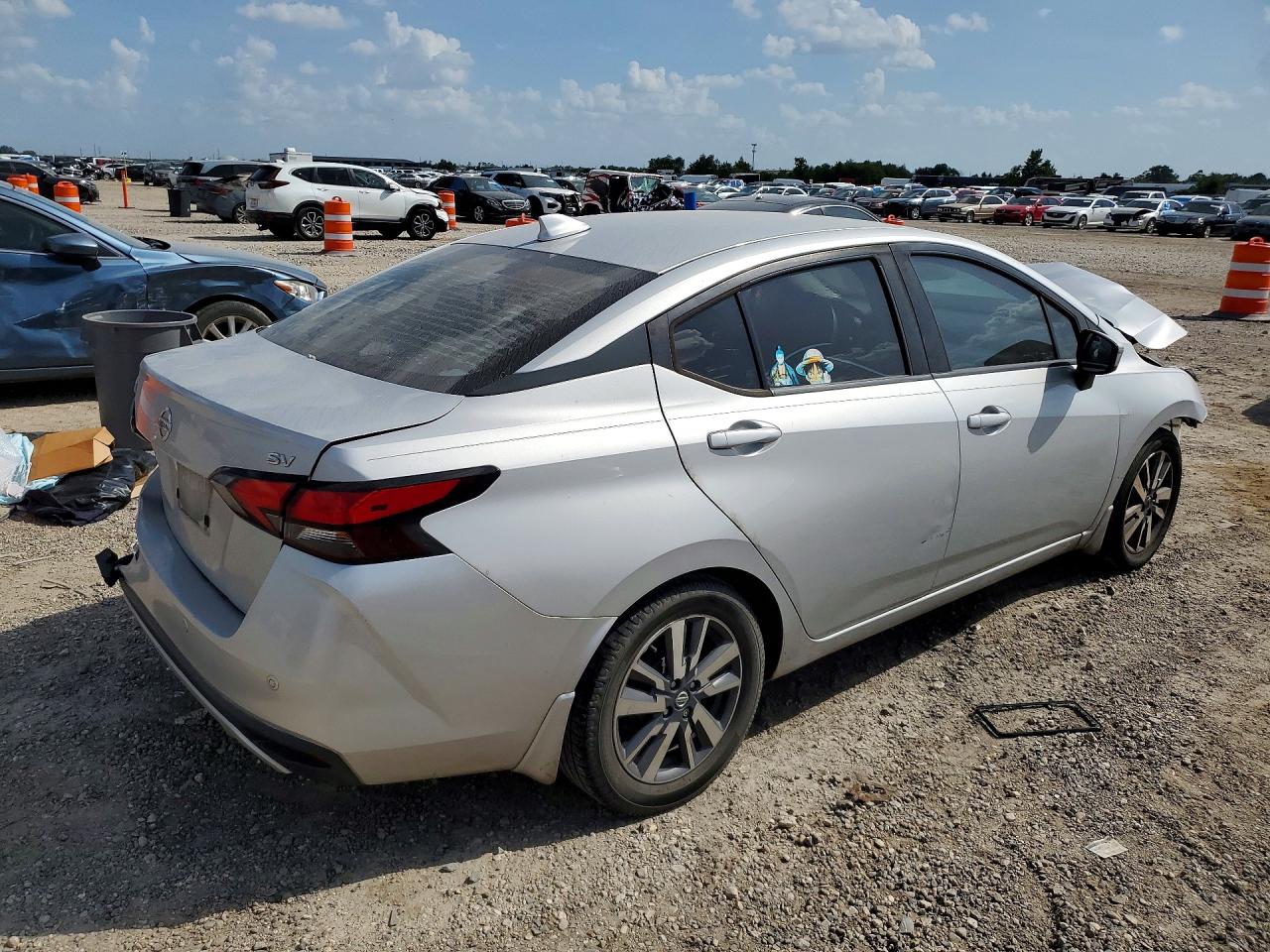 2020 NISSAN VERSA SV — снимка 3
